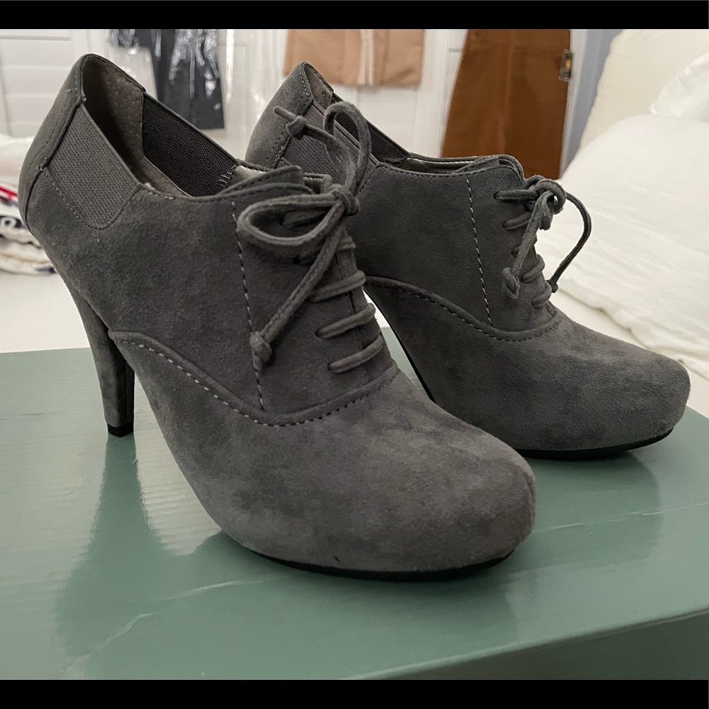 MeToo Lisbon14 Ankle Booties